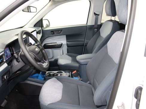 New 2026 Ford Maverick XLT image 18