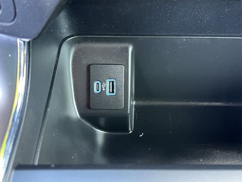 Used 2024 Ford F150 STX image 21