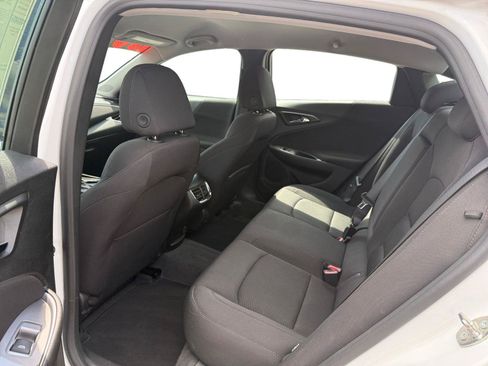 Used 2023 Chevrolet Malibu LT FWD image 19