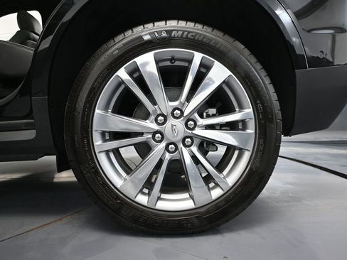 Used 2023 Cadillac XT5 Premium Luxury w/ Platinum Package image 16