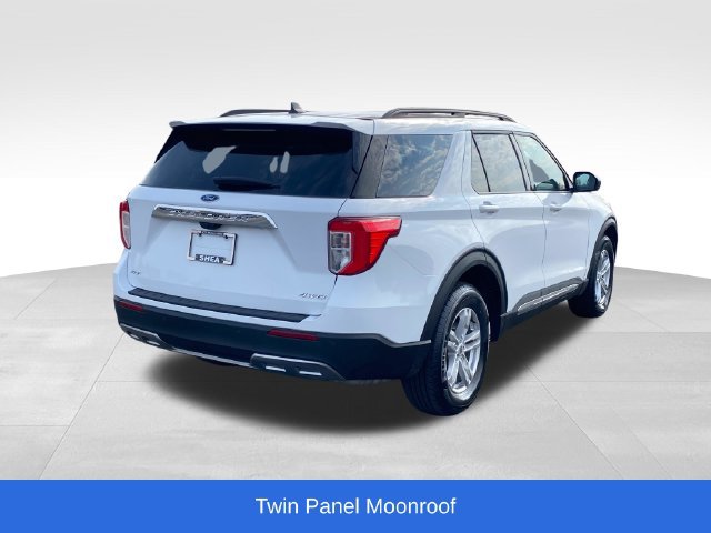 Used 2023 Ford Explorer XLT AWD/4WD image 4