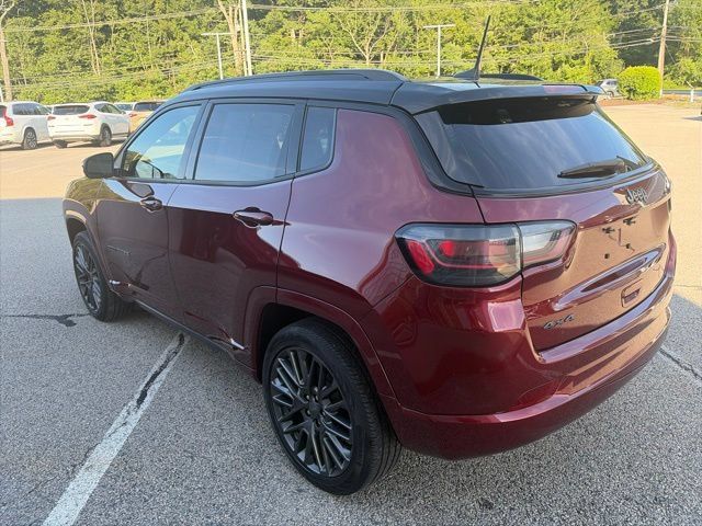 Used 2022 Jeep Compass High Altitude AWD/4WD image 5