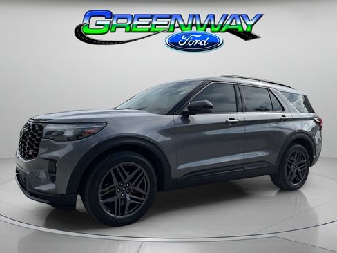Certified 2025 Ford Explorer ST AWD/4WD image 1