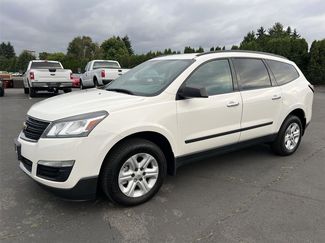 Used 2015 Chevrolet Traverse LS image 1