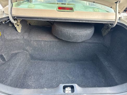 Used 2008 Mercury Grand Marquis GS image 20