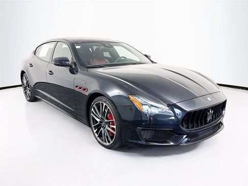 Used 2021 Maserati Quattroporte Trofeo image 38