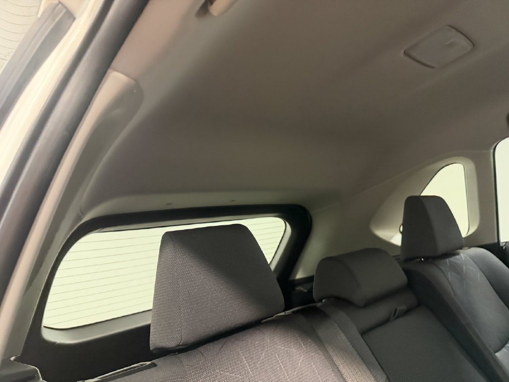 Used 2025 Toyota RAV4 XLE AWD/4WD image 67