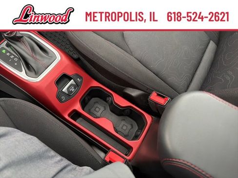 Used 2022 Jeep Renegade Trailhawk w/ Sun/Sound Group image 19