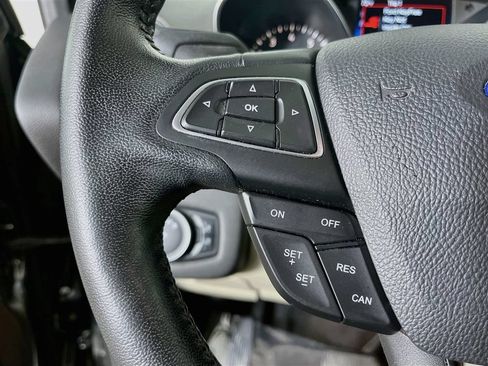 Used 2019 Ford Escape SEL AWD/4WD image 15