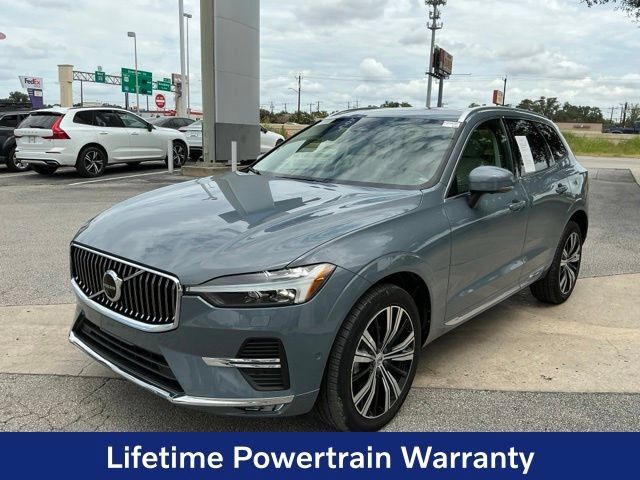 Certified 2023 Volvo XC60 B5 Plus w/ Protection Package Premier FWD image 3