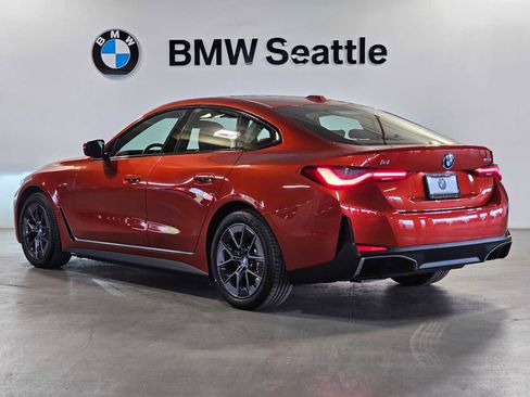 Used 2023 BMW i4 eDrive35 w/ Premium Package RWD image 4