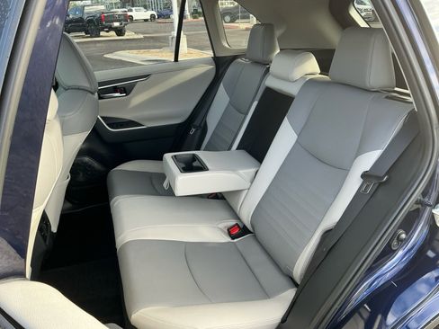 Used 2024 Toyota RAV4 Limited image 17