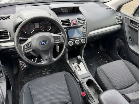Used 2016 Subaru Forester 2.5i Premium w/ All-Weather Package AWD/4WD image 11