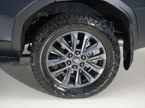 Used 2025 Toyota Land Cruiser image 35