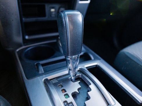 Used 2018 Toyota 4Runner SR5 image 20