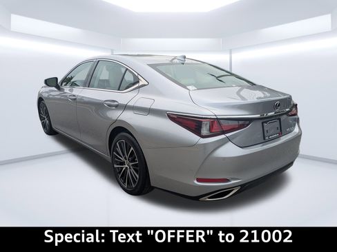 Used 2025 Lexus ES 350 w/ Premium Package image 6