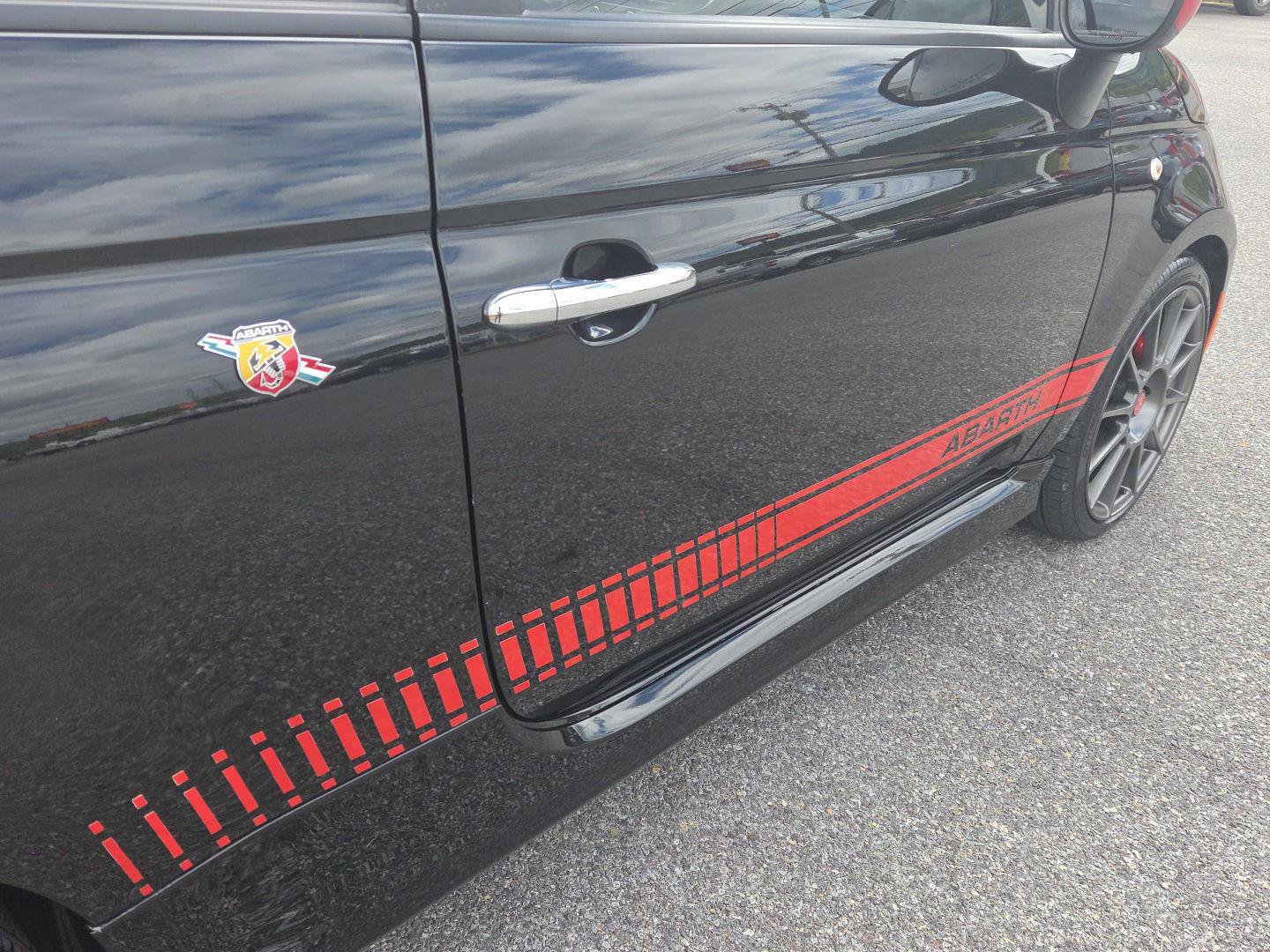 Used 2012 FIAT 500 Abarth w/ Safety & Convenience Pkg FWD image 4