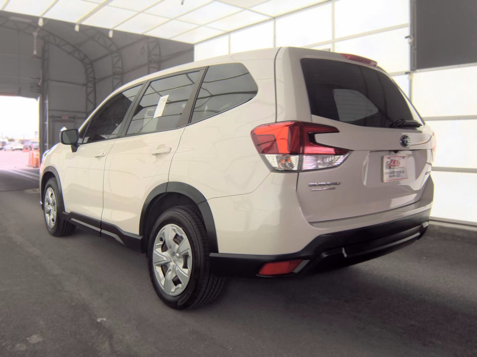 Used 2022 Subaru Forester AWD/4WD image 2