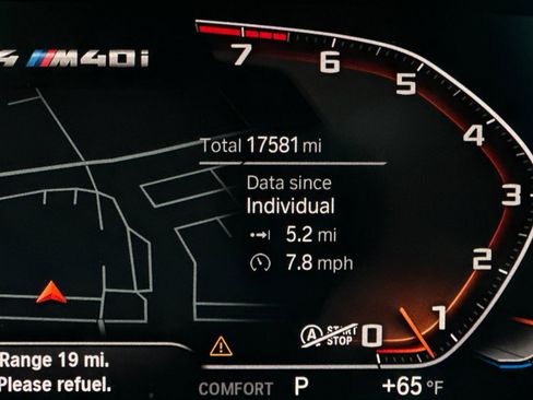 Used 2024 BMW Z4 M40i w/ Shadowloine Package RWD image 18