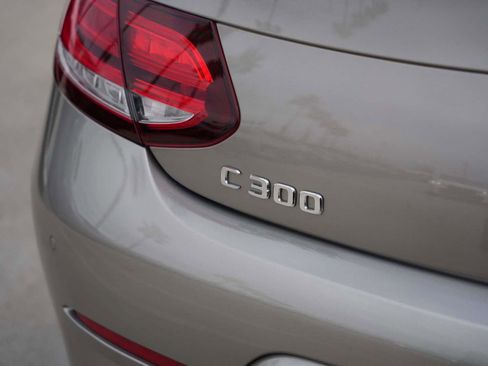 Used 2019 Mercedes-Benz C 300 Cabriolet image 7