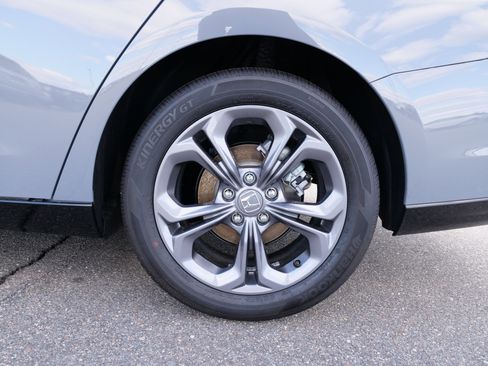 New 2025 Honda Accord EX-L image 12