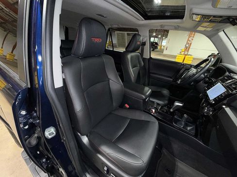 Used 2024 Toyota 4Runner TRD Off-Road Premium w/ Moonroof Package AWD/4WD image 16