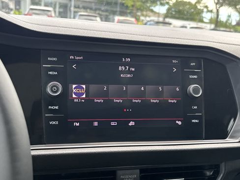Used 2019 Volkswagen Jetta SEL FWD image 15