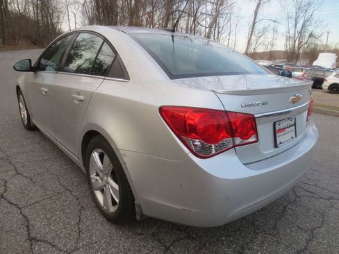 Used 2014 Chevrolet Cruze Diesel w/ Enhanced Safety Package image 5