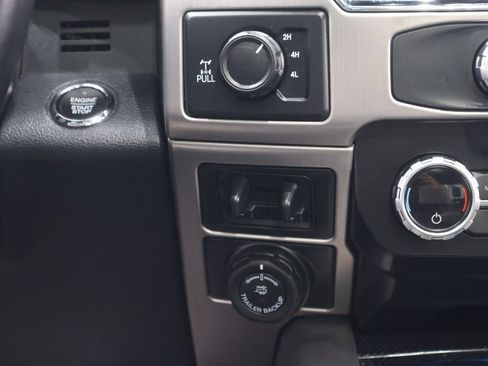 Certified 2022 Ford F250 Platinum w/ FX4 Off-Road Package image 31