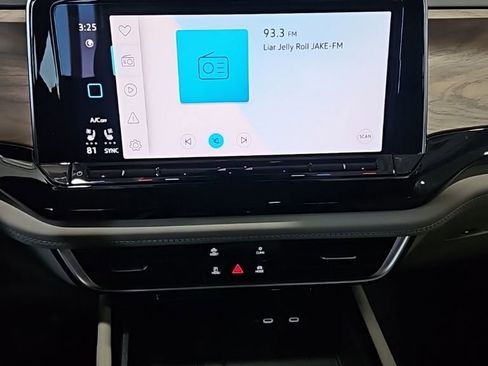 New 2026 Volkswagen Atlas SE image 34