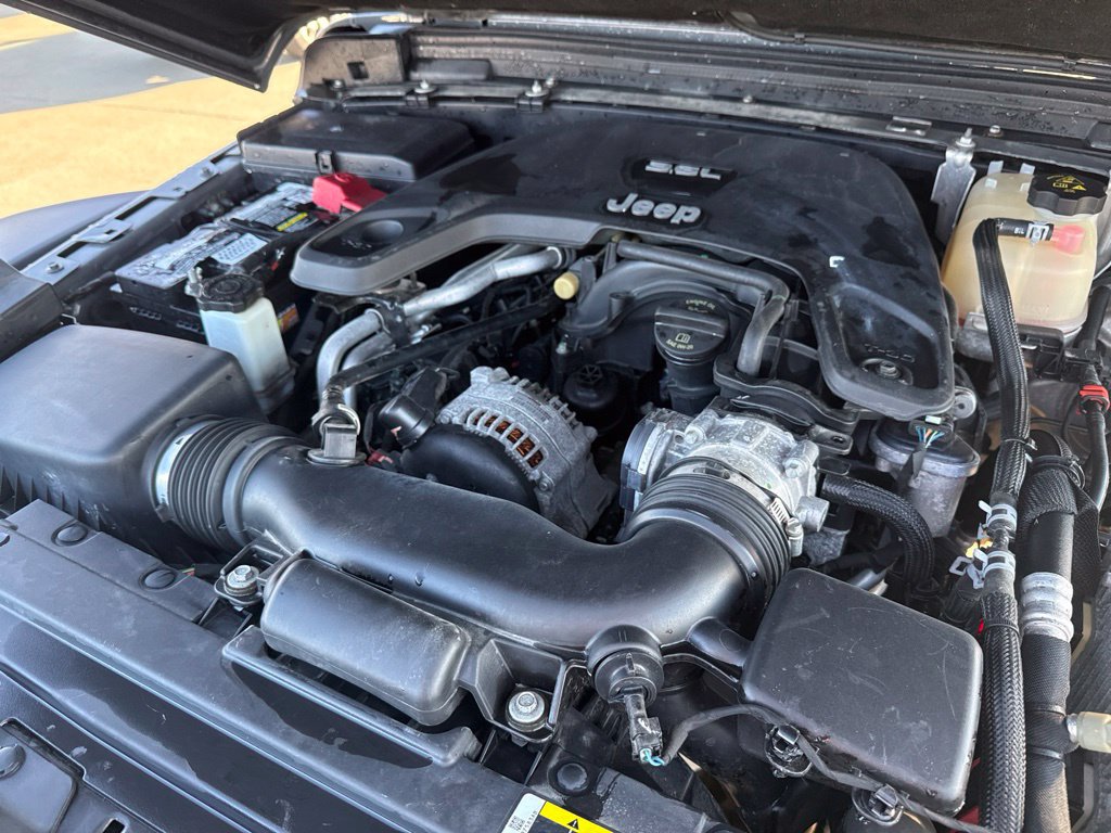 Used 2018 Jeep Wrangler Unlimited Rubicon AWD/4WD image 49