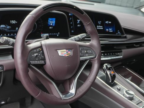 Used 2024 Cadillac Escalade Sport Platinum image 7