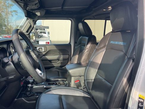 Used 2023 Jeep Wrangler Unlimited Rubicon 4xe w/ Cold Weather Group image 19