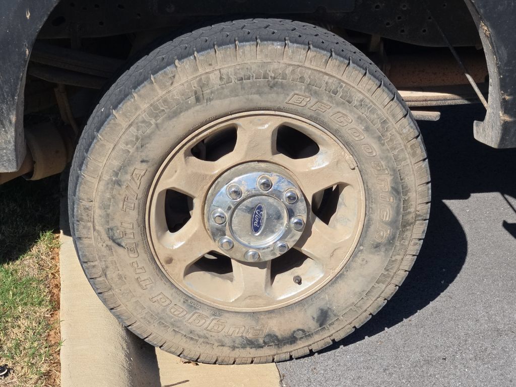 Used 2014 Ford F250 XLT AWD/4WD image 5