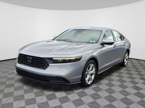 Certified 2023 Honda Accord LX image 2
