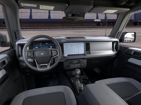 New 2026 Ford Bronco 2-Door AWD/4WD image 9