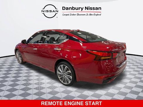 Certified 2023 Nissan Altima 2.5 SL AWD/4WD image 6