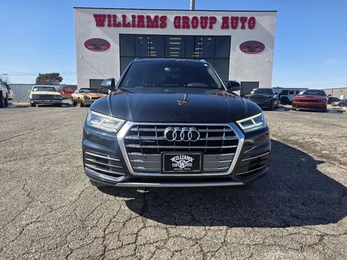 Used 2019 Audi Q5 2.0T Premium Plus AWD/4WD image 2