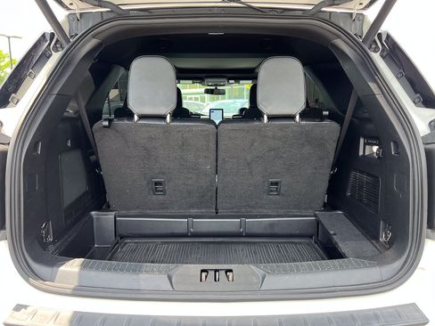 Used 2020 Ford Explorer ST w/ ST Street Pack AWD/4WD image 8