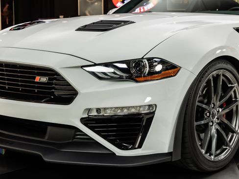 Used 2021 Ford Mustang GT Premium w/ GT Performance Package RWD image 29