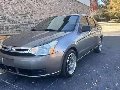 Used 2011 Ford Focus SE