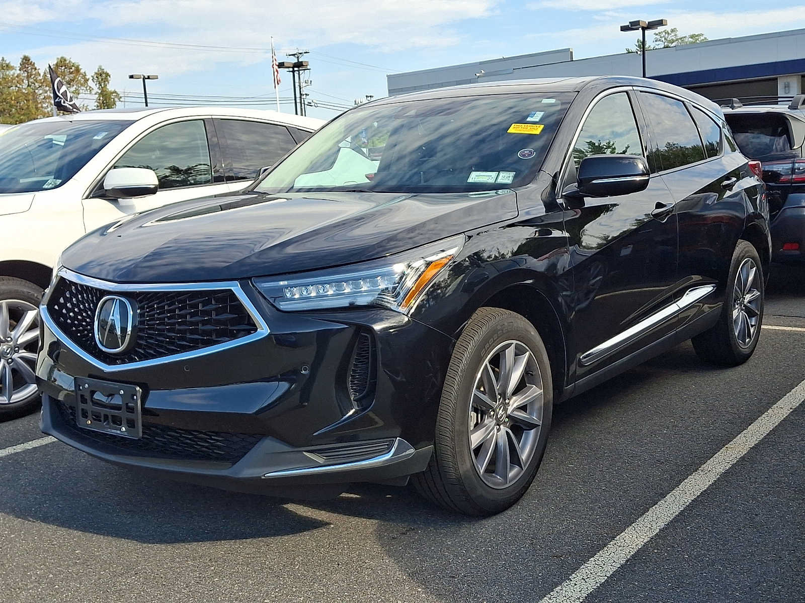 Certified 2024 Acura RDX w/ Technology Package AWD/4WD image 2