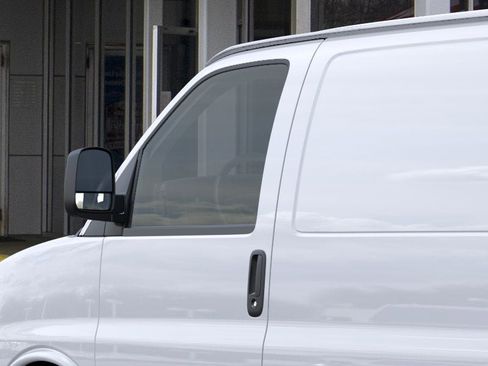 New 2026 Chevrolet Express 2500 RWD image 12