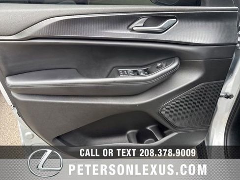 Used 2024 Jeep Grand Cherokee L Laredo AWD/4WD image 22