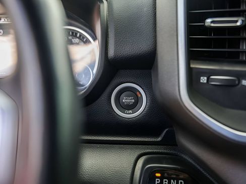Used 2021 RAM 1500 Lone Star AWD/4WD image 18