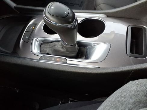 Used 2020 Chevrolet Malibu LT image 26