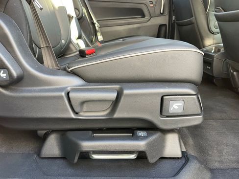 Certified 2025 Honda Odyssey Touring image 35
