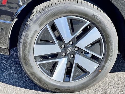 New 2026 Hyundai Ioniq 9 SEL image 6