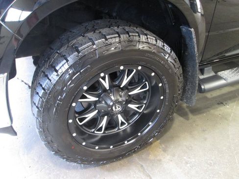 Used 2013 RAM 1500 Laramie w/ Convenience Group AWD/4WD image 32