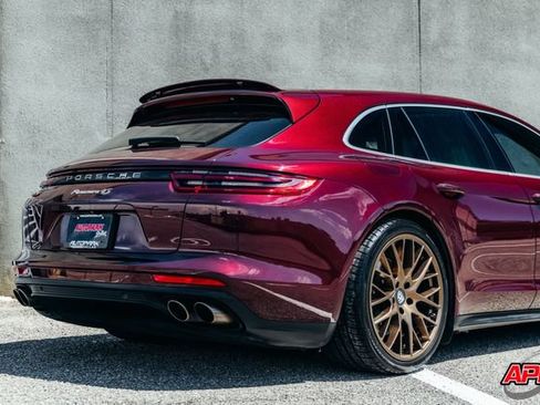 Used 2018 Porsche Panamera 4S AWD/4WD image 59